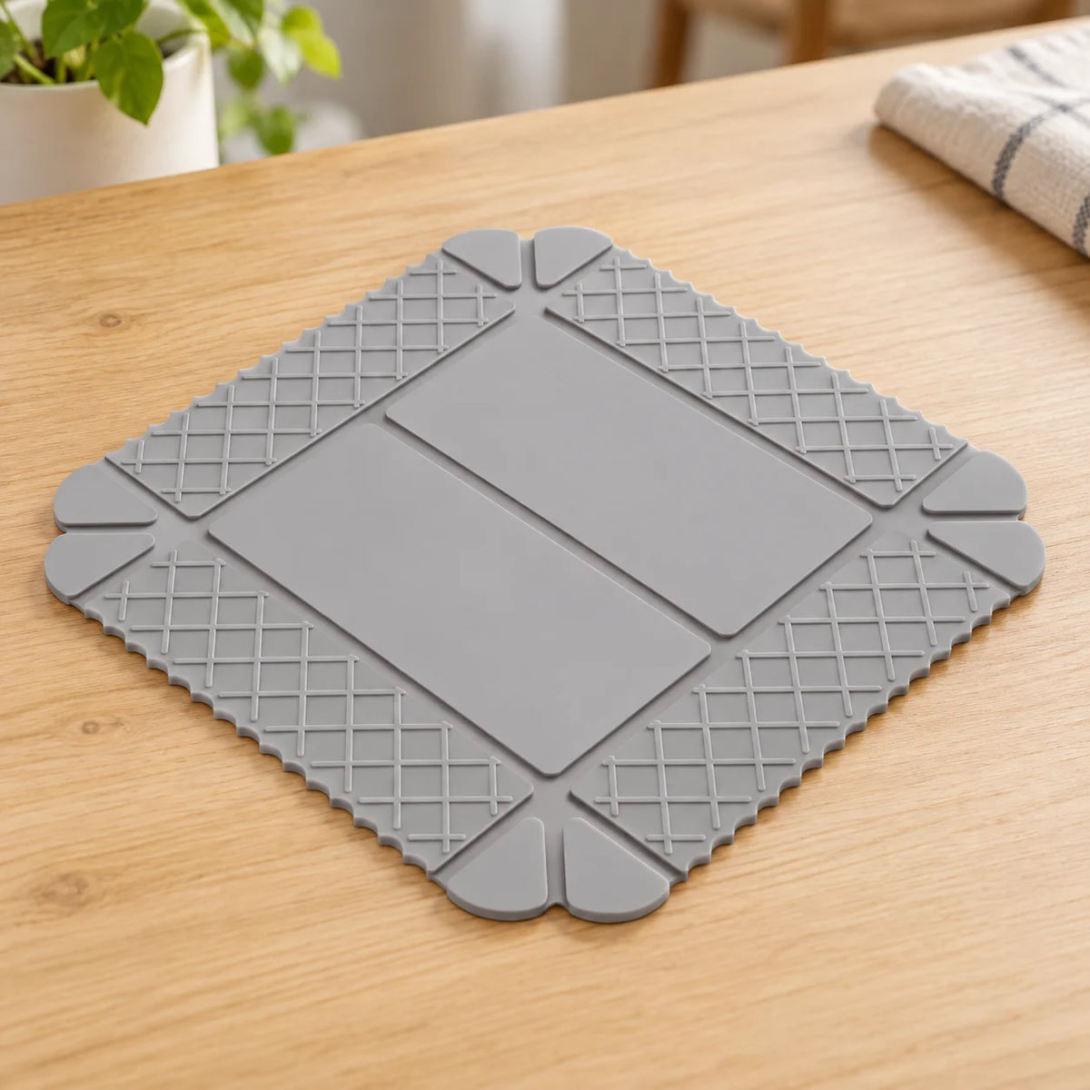🔥3-in-1 Magnetic Silicone Trivet, Cutting Board & Foldable Serving Tray