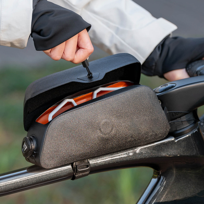 Magnetic Waterproof Bike Top Tube Bag, 1.2L Capacity With Dual Mount Options For Road & Mountain Bikes